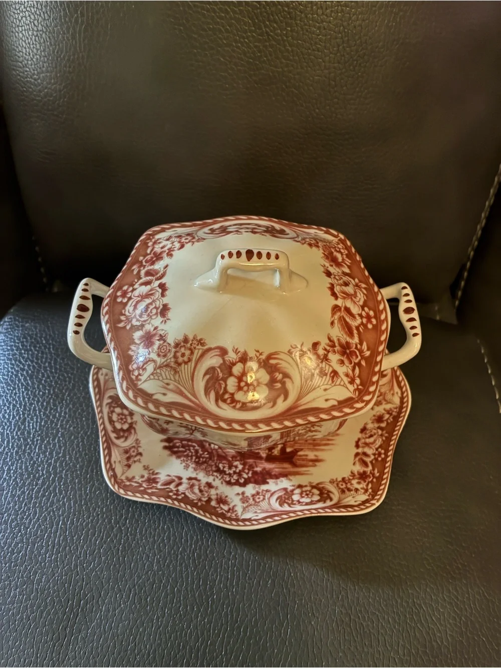 Vtg Mason Ironstone Red Transferware Covered Serving Dish - Classic Home Dining
